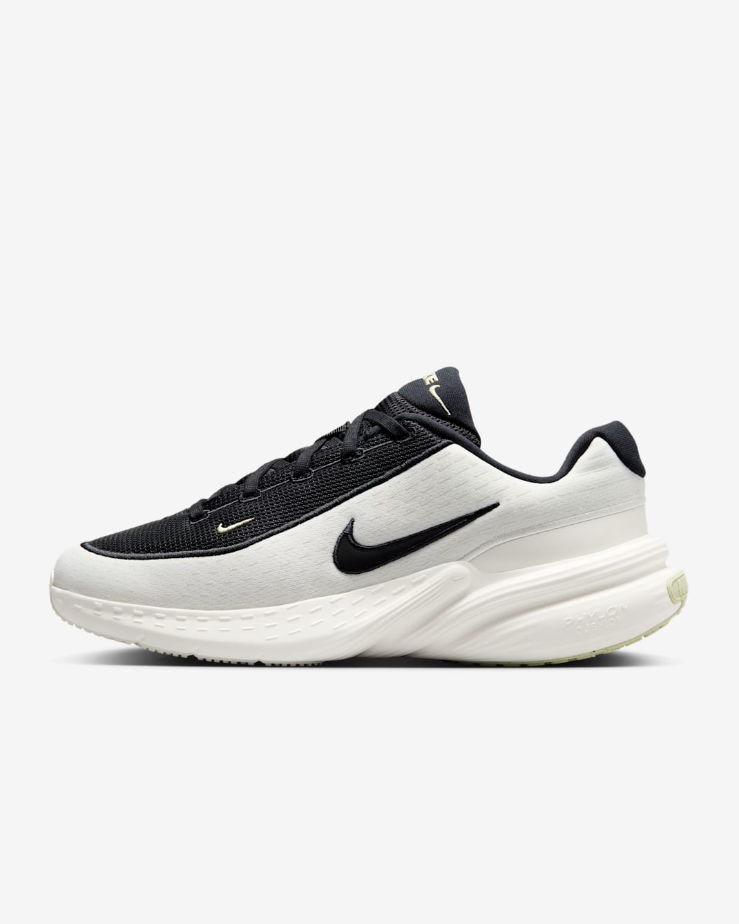 Nike Uplift SC Black and White